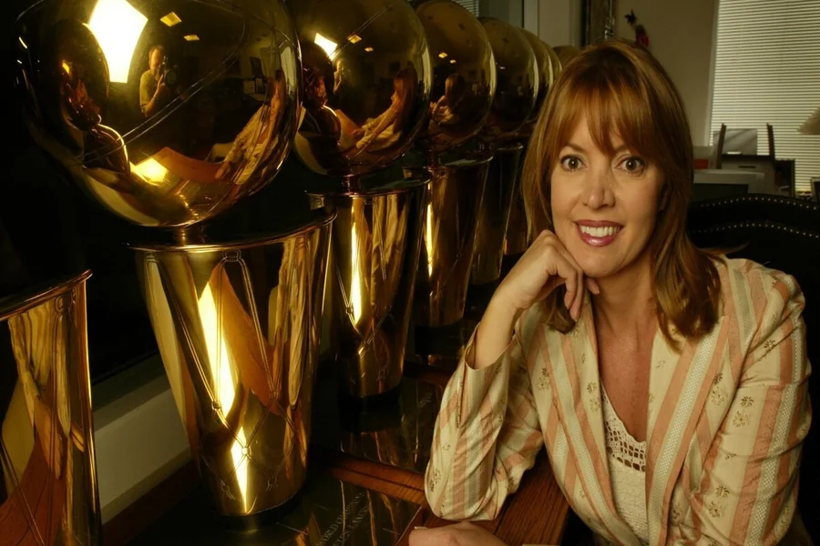 Jeanie Buss Age