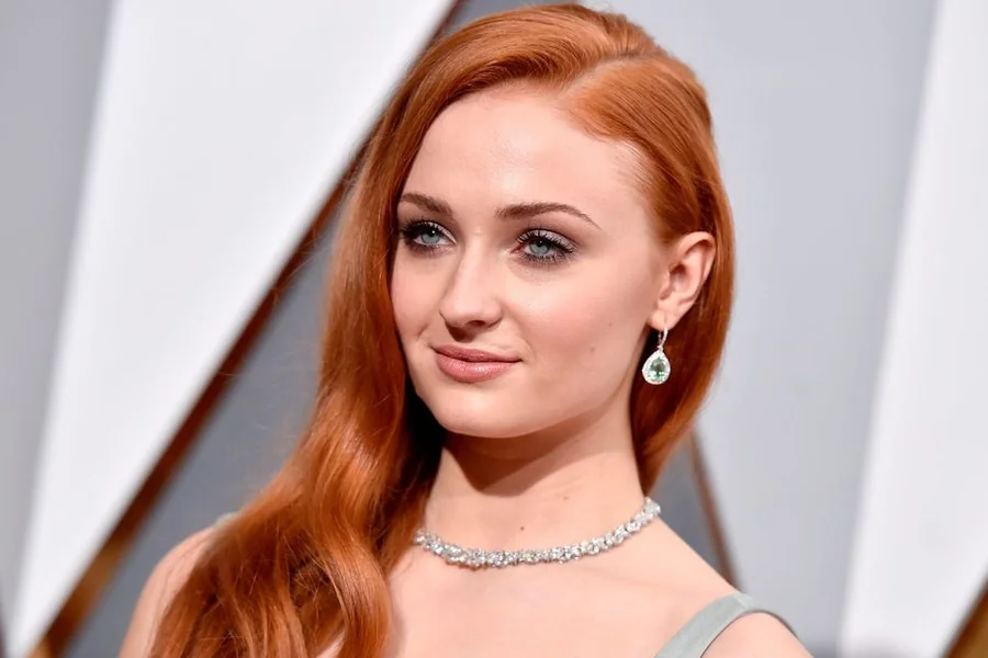 Sophie Turner Height
