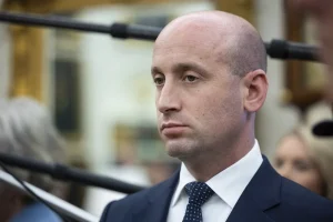 Stephen Miller Height