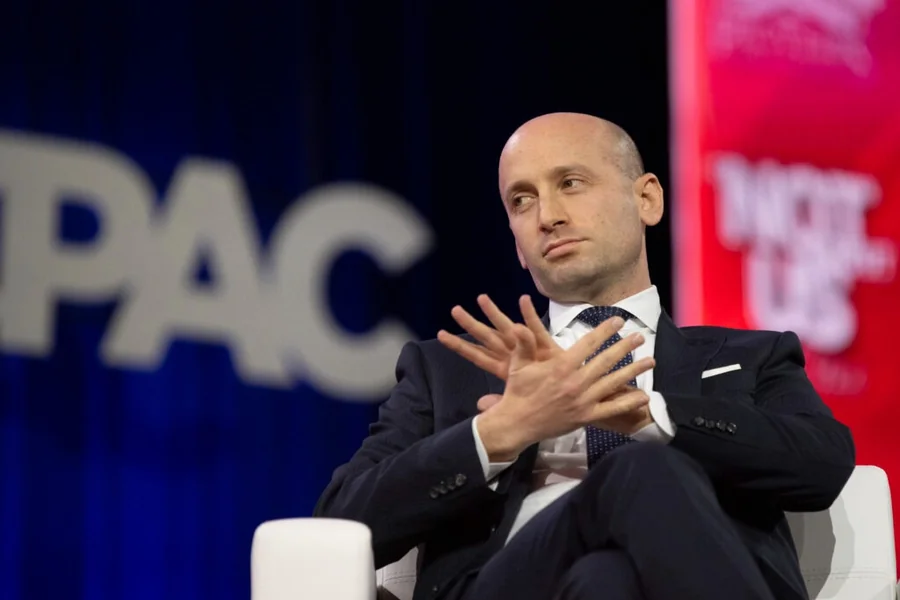 Stephen Miller Height