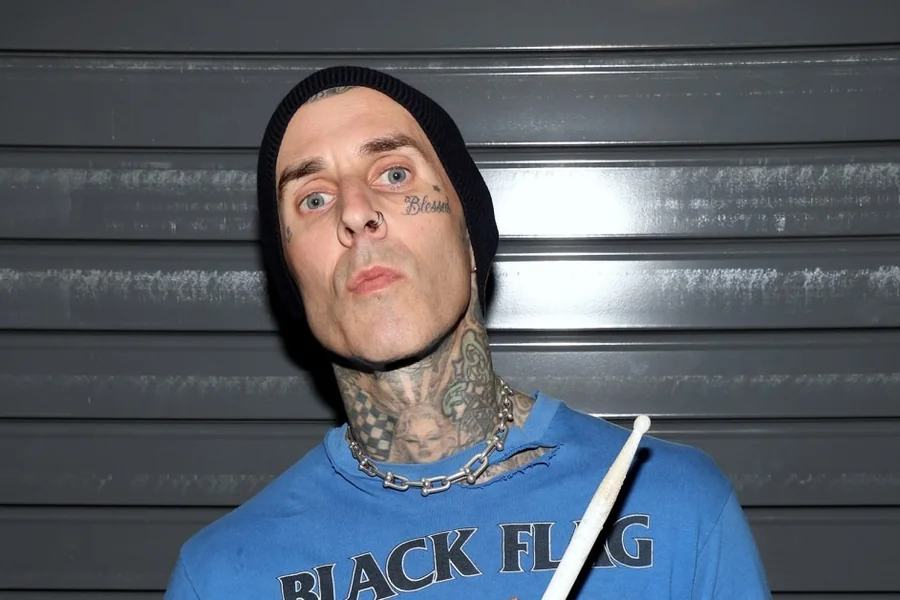 Travis Barker Height