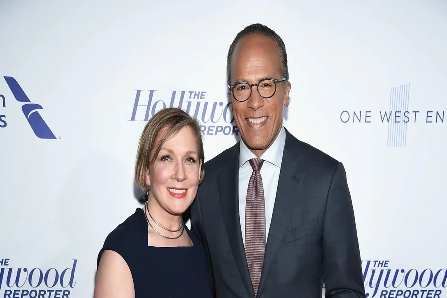 lester holt first wife