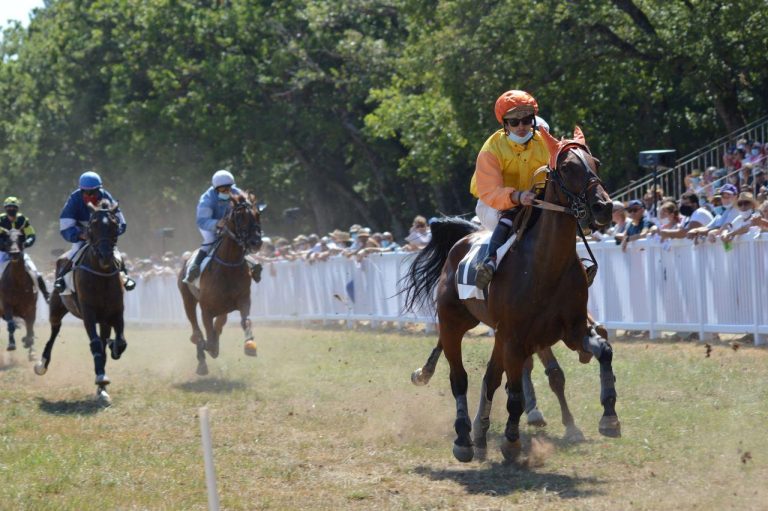 The Surprising History of Jewish Figures in American Horse Racing